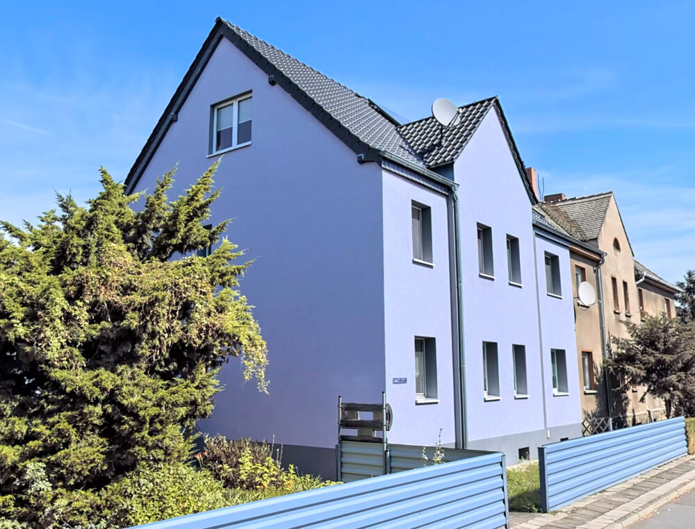 Mehrfamilienhaus zum Kauf provisionsfrei 147.000 € 7 Zimmer 216 m²<br/>Wohnfläche 730 m²<br/>Grundstück Annastr. 1 Bitterfeld Bitterfeld 06749