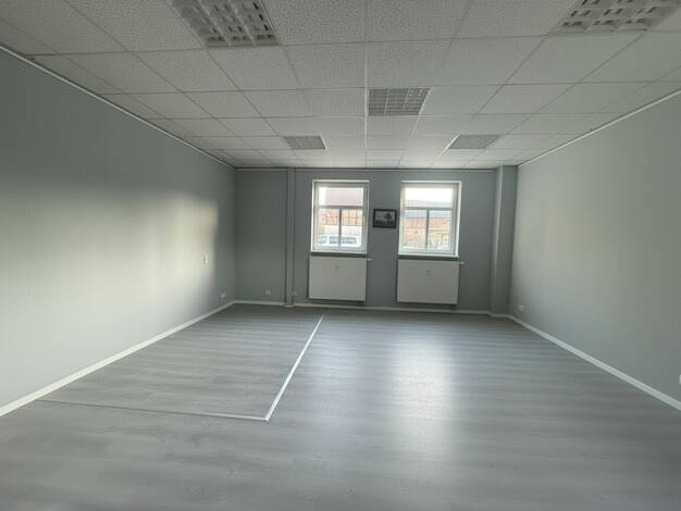 Laden zum Kauf 78.000 € 2 Zimmer 80,4 m² Verkaufsfläche Burg Stargard Burg Stargard 17094