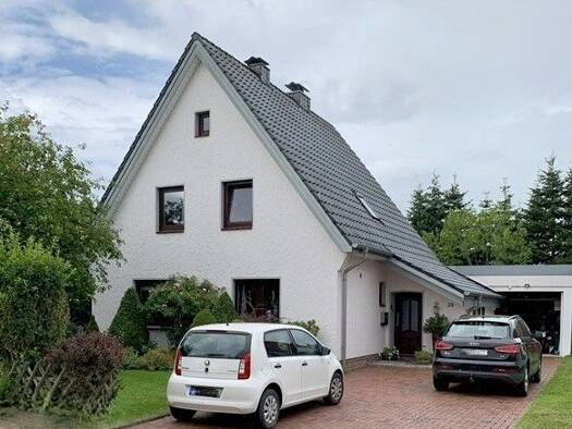 Einfamilienhaus zum Kauf 279.000 € 5 Zimmer 125 m² 632 m² Grundstück Elsfleth Elsfleth 26931