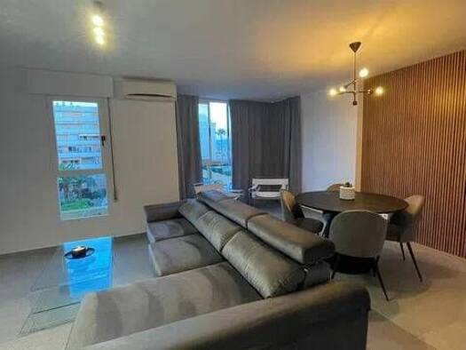 Wohnung zur Miete 1.300 € 3 Zimmer 95 m² 4. Geschoss Calle De La Rioja, 67 Gandia 46730