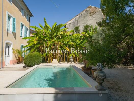 Einfamilienhaus zum Kauf 970.000 € 12 Zimmer 700 m² 2.049 m² Grundstück Caderousse 84860