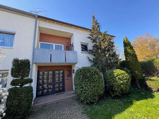 Wohnung zum Kauf 300.000 € 3 Zimmer 76,2 m² 2. Geschoss frei ab sofort Fasanenhof Stuttgart 70565