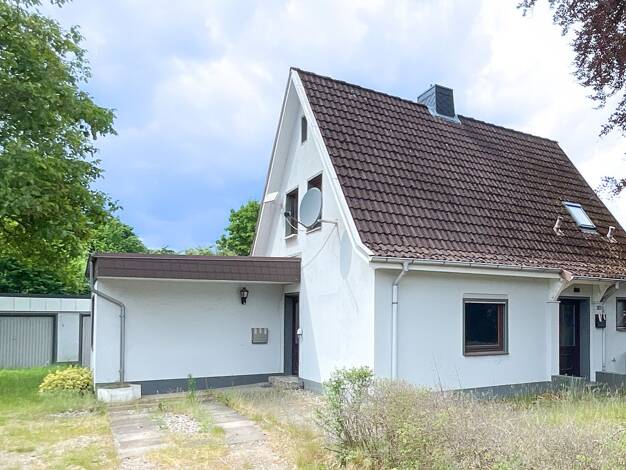 Einfamilienhaus zum Kauf 269.000 € 6 Zimmer 170 m² 625 m² Grundstück Wahlstedt 23812