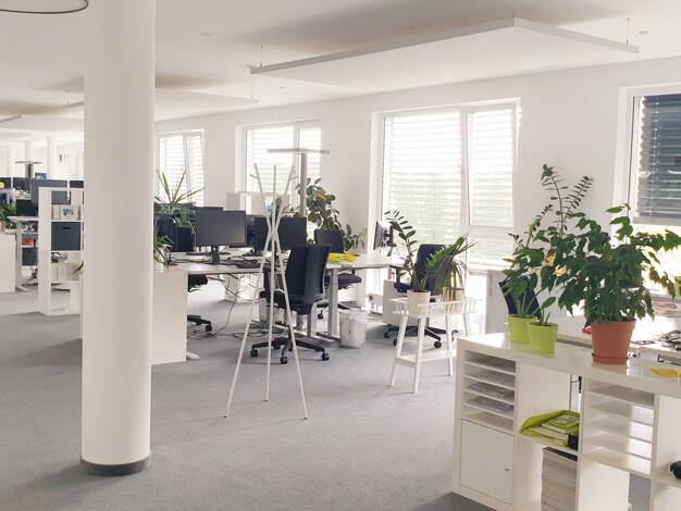 Bürofläche zur Miete provisionsfrei 150 € 4 m² Bürofläche Marlene-Dietrich-Allee Babelsberg Süd Potsdam 14482