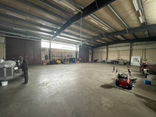 Lagerhalle zur Miete 2.000 € 312 m² Lagerfläche Butzbach Butzbach 35510