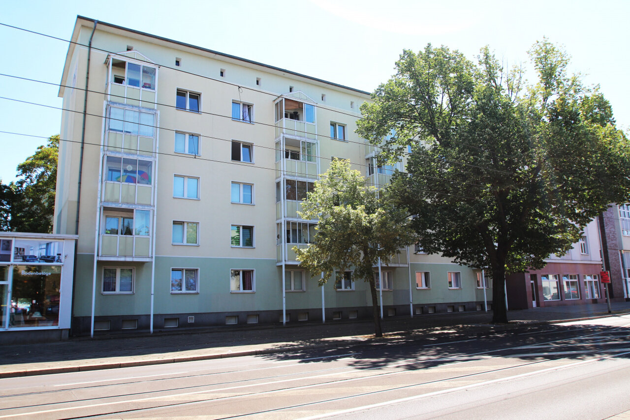 Wohnung zur Miete 331 € 3 Zimmer 58,6 m²<br/>Wohnfläche 1.<br/>Geschoss 15.01.2025<br/>Verfügbarkeit Lüneburger Straße 8 Nordpark Magdeburg 39106