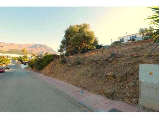 Acker-/Waldstück zum Kauf 249.000 € Estepona 29693