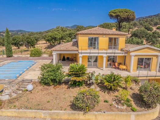 Villa zum Kauf 1.155.000 € 110 m² 1.240 m² Grundstück Nartelle-Noyer-Bellevue-bd des Sardinaux Sainte-Maxime 83120