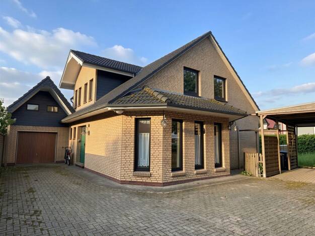 Einfamilienhaus zum Kauf 379.000 € 6 Zimmer 190,6 m² 750 m² Grundstück Westerstede Westerstede 26655