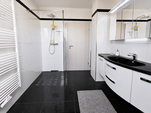 Mehrfamilienhaus zum Kauf 479.000 € 6 Zimmer 200 m² 425 m² Grundstück Gallinchen Cottbus 03051