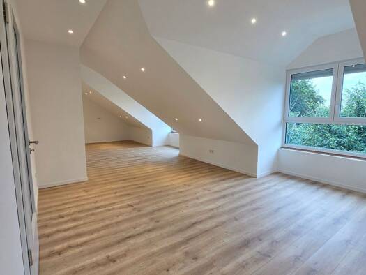 Wohnung zur Miete 895 € 3,5 Zimmer 80 m² Geschoss 2/3 frei ab sofort Plattling Plattling 94447