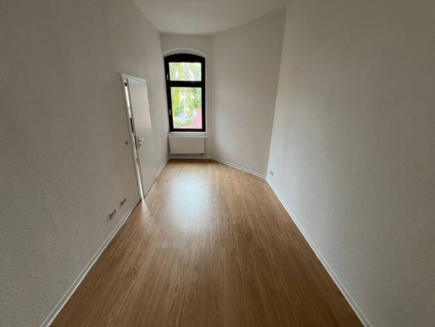 Wohnung zur Miete 369 € 2 Zimmer 53,7 m² Buckau Magdeburg 39104