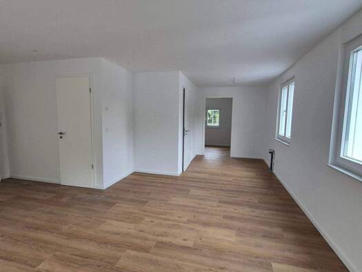 Wohnung zur Miete 850 € 2 Zimmer 59 m² frei ab sofort Bahnhofstraße 3 Kleinenbroich Korschenbroich 41352