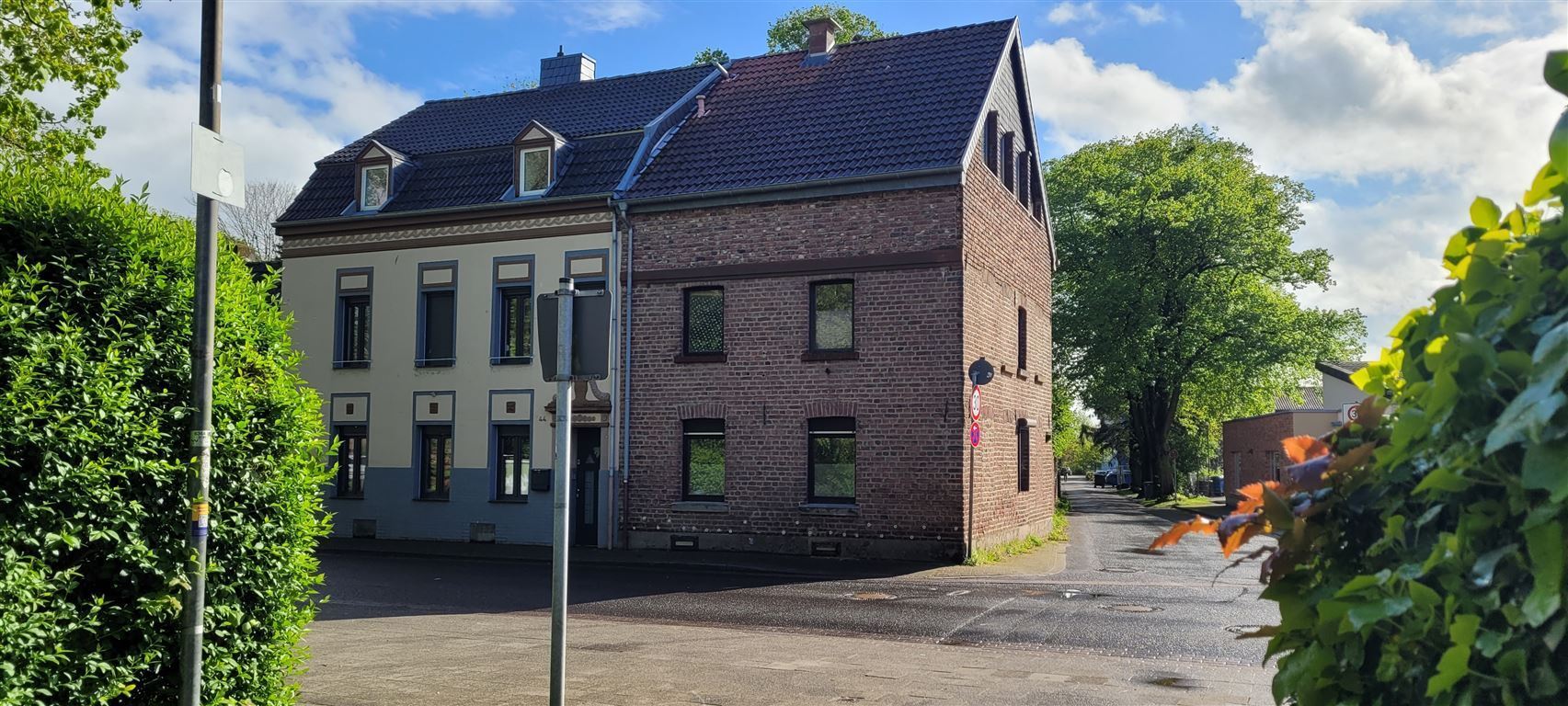 Stadthaus zum Kauf provisionsfrei 330.000 € 4 Zimmer 130 m²<br/>Wohnfläche Anrath Willich 47877