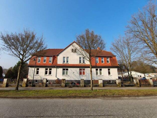 Mehrfamilienhaus zum Kauf als Kapitalanlage geeignet 195.000 € 11 Zimmer 280 m² 2.707 m² Grundstück Bahnhofstraße 112 Glöwen Plattenburg 19339
