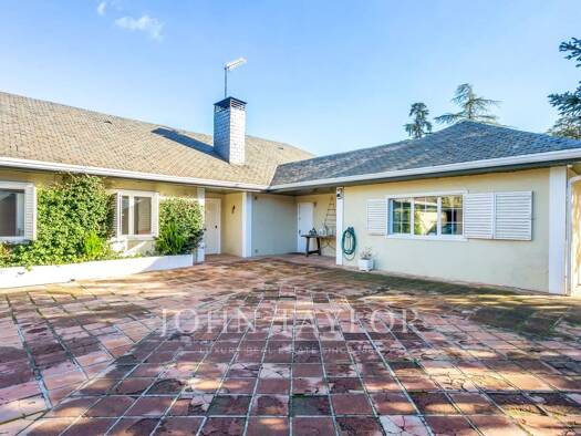 Haus zum Kauf provisionsfrei 1.575.000 € 850 m² 2.285 m² Grundstück Villafranca del Castillo 28692