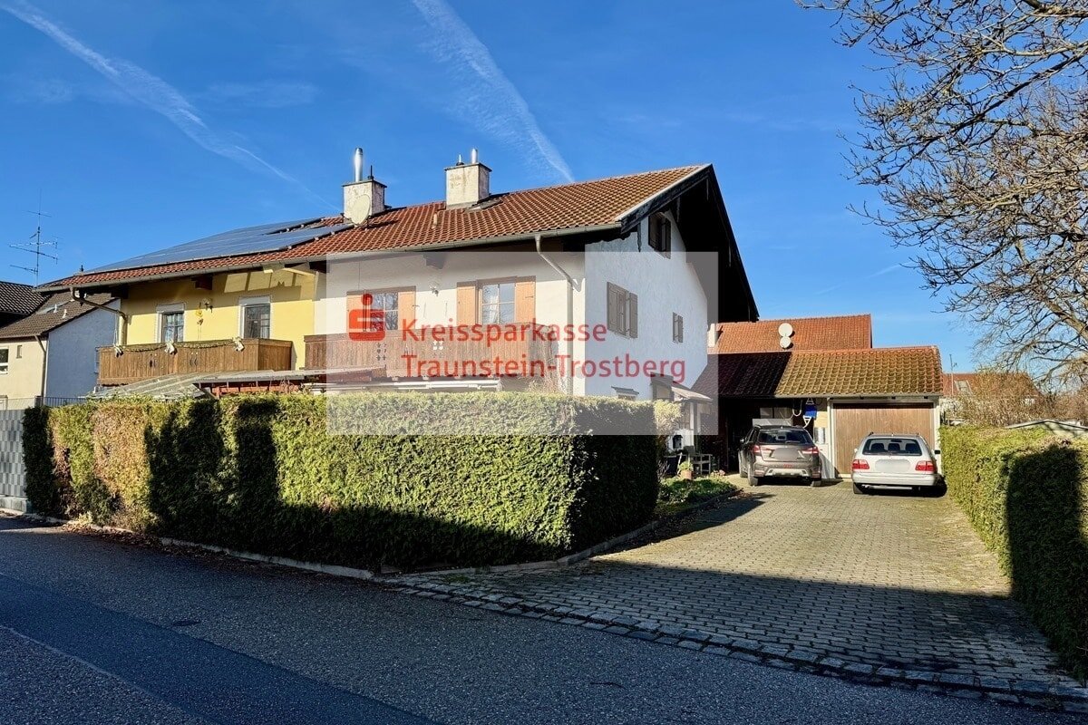 Doppelhaushälfte zum Kauf 370.000 € 5 Zimmer 151,5 m²<br/>Wohnfläche 342 m²<br/>Grundstück Hart a. d. Alz Garching 84518