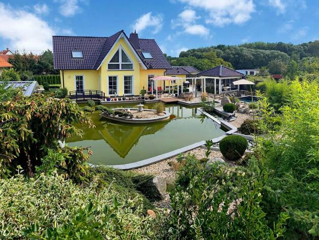 Einfamilienhaus zum Kauf 875.000 € 6 Zimmer 249 m² 1.414 m² Grundstück Löbnitz 04509