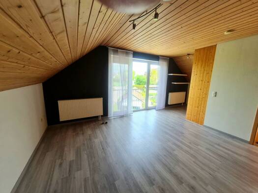 Studio zur Miete 510 € 1,5 Zimmer 55 m² Geschoss 2/2 frei ab 01.09.2025 Niederwerrn 97464