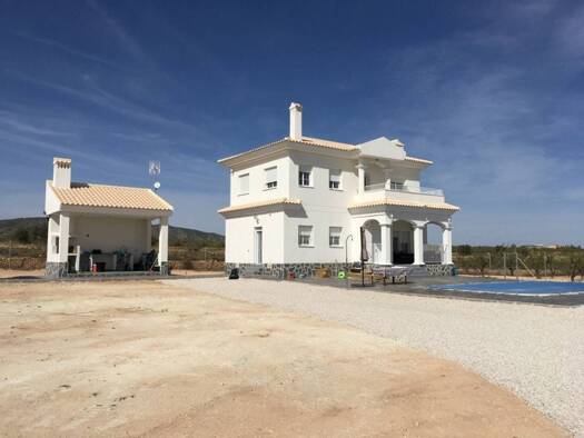 Chalet zum Kauf 375.000 € 3 Zimmer 150 m² 10.000 m² Grundstück Pinós 03650