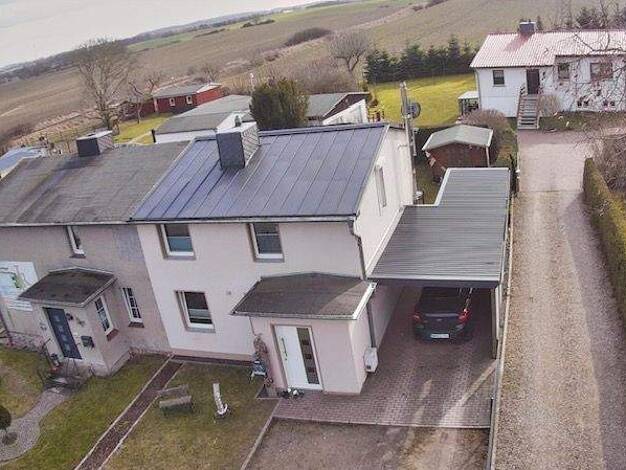 Doppelhaushälfte zum Kauf 215.000 € 4 Zimmer 110 m² 296 m² Grundstück frei ab sofort Welziner Str. 3 Hof Reppenhagen Damshagen 23948