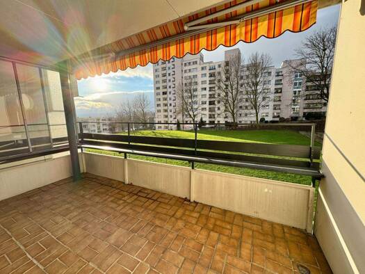 Wohnung zum Kauf 120.000 € 2,5 Zimmer 71 m² 1. Geschoss Neuhof Hildesheim 31139