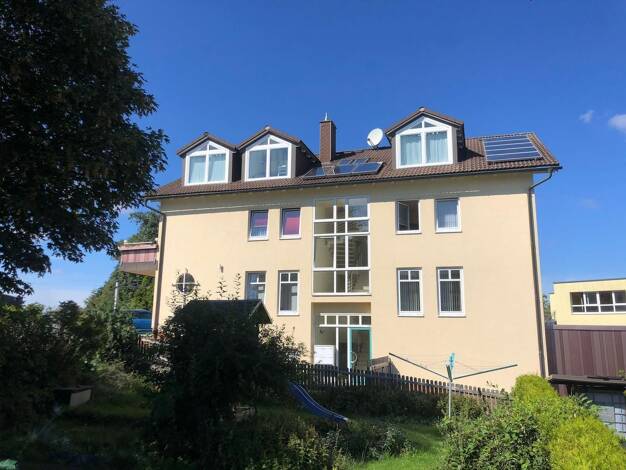 Wohnung zum Kauf 120.000 € 2 Zimmer 88,2 m² 2. Geschoss Neuhaus Neuhaus am Rennweg 98724