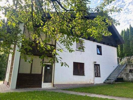 Haus zum Kauf 298.500 € 7 Zimmer 216 m² 2.000 m² Grundstück Susalitsch 15 Finkenstein am Faaker See 9585