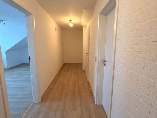 Studio zur Miete 520 € 2 Zimmer 56 m² 3. Geschoss Bergen 29303