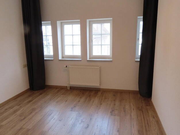 Wohnung zur Miete 1.100 € 2 Zimmer 70 m² 2. Geschoss Leonberg 71229