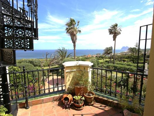 Villa zum Kauf 610.000 € 4 Zimmer 193 m² 322 m² Grundstück San Roque 11310