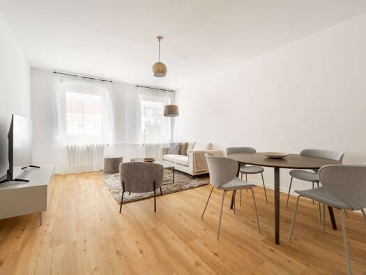 Wohnung zur Miete 1.490 € 2 Zimmer 78 m² 5. Geschoss Swinemünder Straße 121 Mitte Mitte 10435