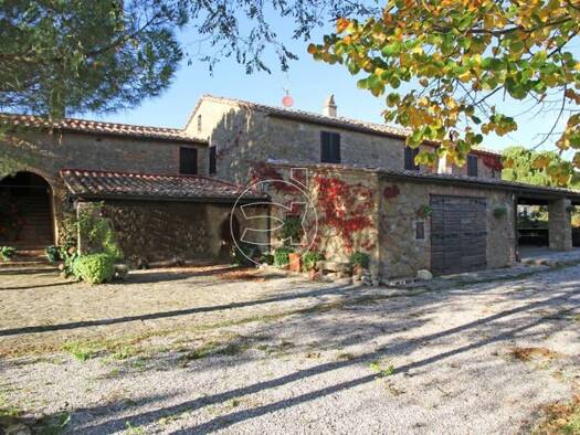 Einfamilienhaus zum Kauf 1.950.000 € 16 Zimmer 500 m² 45.000 m² Grundstück Pienza
