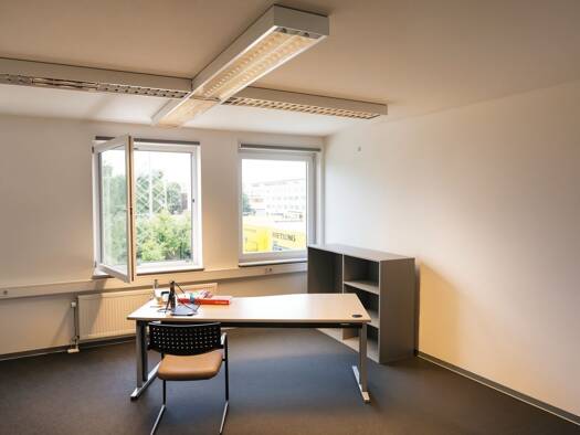 Bürofläche zur Miete 8,50 € 600 m² Bürofläche teilbar ab 300 m² Nieder-Eschbach Nieder-Eschbach 60437