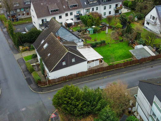 Einfamilienhaus zum Kauf 349.000 € 7,5 Zimmer 142 m² 467 m² Grundstück Rüdinghausen Witten 58454