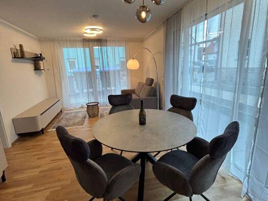 Wohnung zur Miete Wohnen auf Zeit 1.600 € 2 Zimmer 53 m² frei ab 31.01.2026 Helferstr. 0 Metzingen 72555