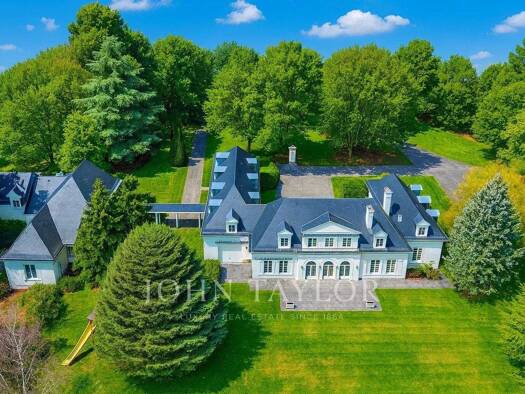 Einfamilienhaus zum Kauf 26 Zimmer 1.250 m² 76.614 m² Grundstück Givrins 1271