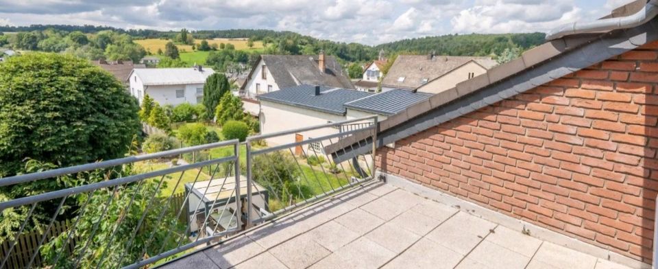 Wohnung zum Kauf provisionsfrei 177.000 € 4 Zimmer 113 m²<br/>Wohnfläche 2.<br/>Geschoss ab sofort<br/>Verfügbarkeit Lerchenweg 1 Heckholzhausen Beselich 65614