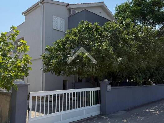Haus zum Kauf 1.100.000 € 15 Zimmer 408 m² Vir