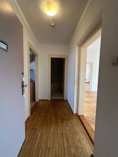 Wohnung zur Miete 870 € 3 Zimmer 70,2 m² 2. Geschoss frei ab sofort Gibitzenhofstrasse 175 Gibitzenhof Nürnberg 90443