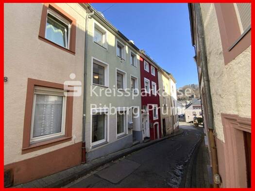 Reihenmittelhaus zum Kauf 175.000 € 5 Zimmer 113 m² 102 m² Grundstück Kyllburg 54655