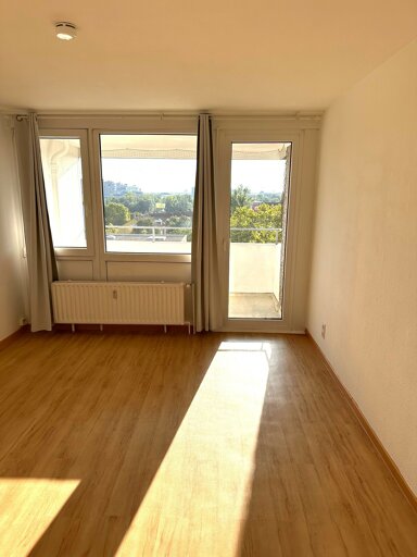 Studio zum Kauf 103.000 € 1 Zimmer 30 m² 6. Geschoss Groß-Buchholz Hannover 30627