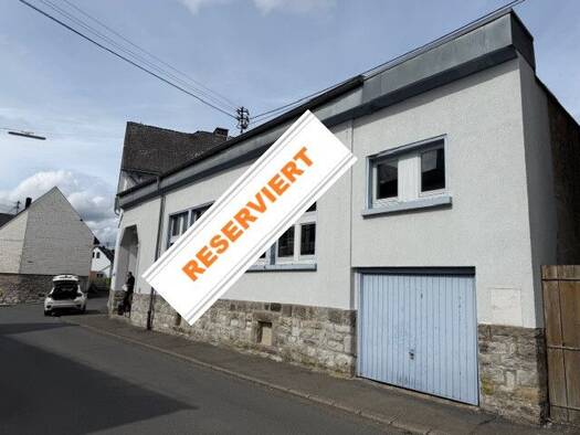 Haus zum Kauf 198.880 € 9 Zimmer 140 m² 505 m² Grundstück Wölferlingen 56244