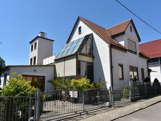 Einfamilienhaus zum Kauf 330.000 € 6 Zimmer 120 m² 617 m² Grundstück Plaue Plaue 99338