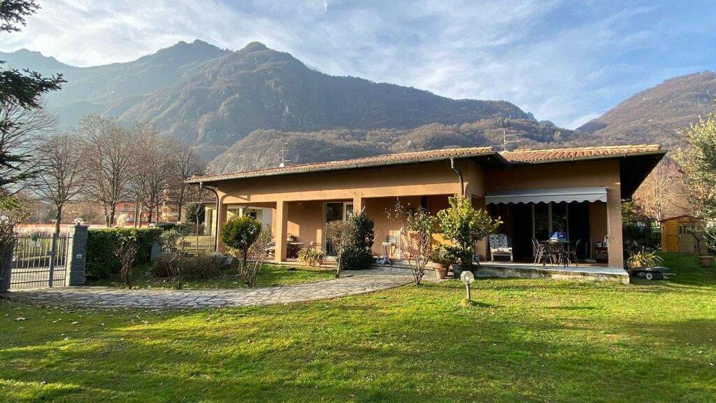 Einfamilienhaus zum Kauf 1 € 5 Zimmer 400 m² 1.000 m² Grundstück PORLEZZA 22018