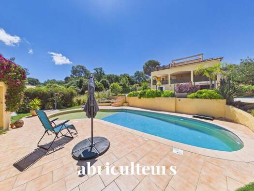 Haus zum Kauf 998.000 € 140 m² 1.180 m² Grundstück Le Fort Six-Fours-les-Plages 83140