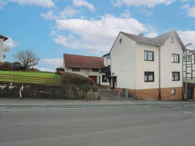 Einfamilienhaus zum Kauf 349.000 € 6 Zimmer 176,2 m² 875,2 m² Grundstück Grävenwiesbach 61279