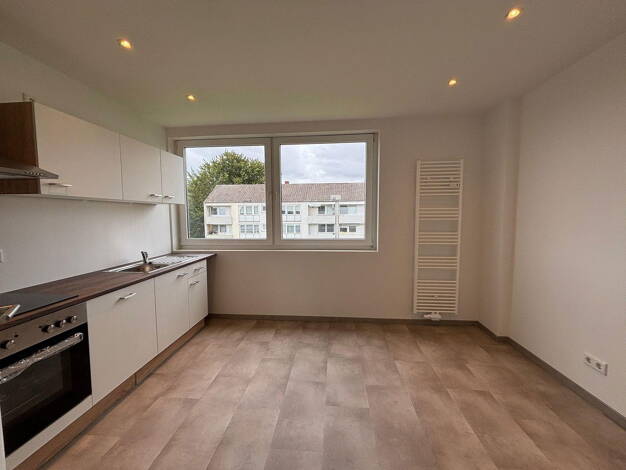 Wohnung zur Miete 740 € 3 Zimmer 74 m² 2. Geschoss frei ab sofort Hahler Str. 64b Lübbecke Lübbecke 32312
