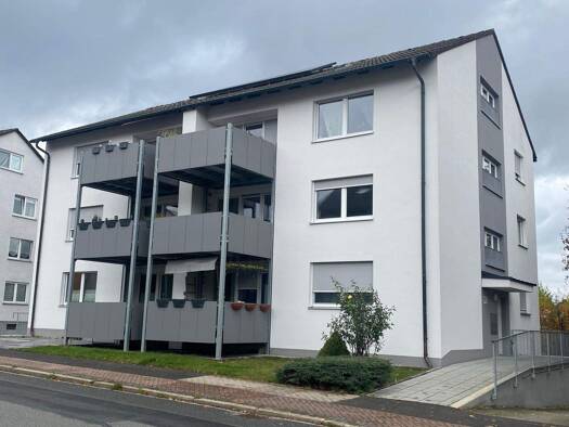 Wohnung zur Miete 795 € 3 Zimmer 80 m² 2 Geschosse frei ab sofort Mooslohe Weiden in der Oberpfalz 92637