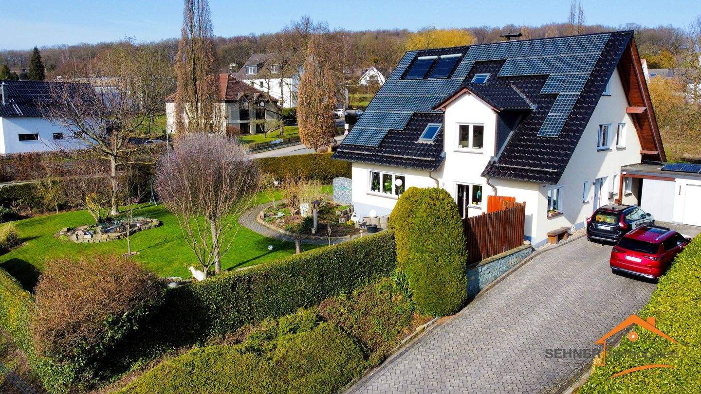 Immobilie in Möhnesee - Möhnesee: großzügiges Ein- bis Zweifamilienhaus - Bild 0